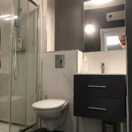 Un Sur Ile Saint-Bonnet-de-Rochefort