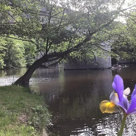 別荘 Un Sur Ile Saint-Bonnet-de-Rochefort